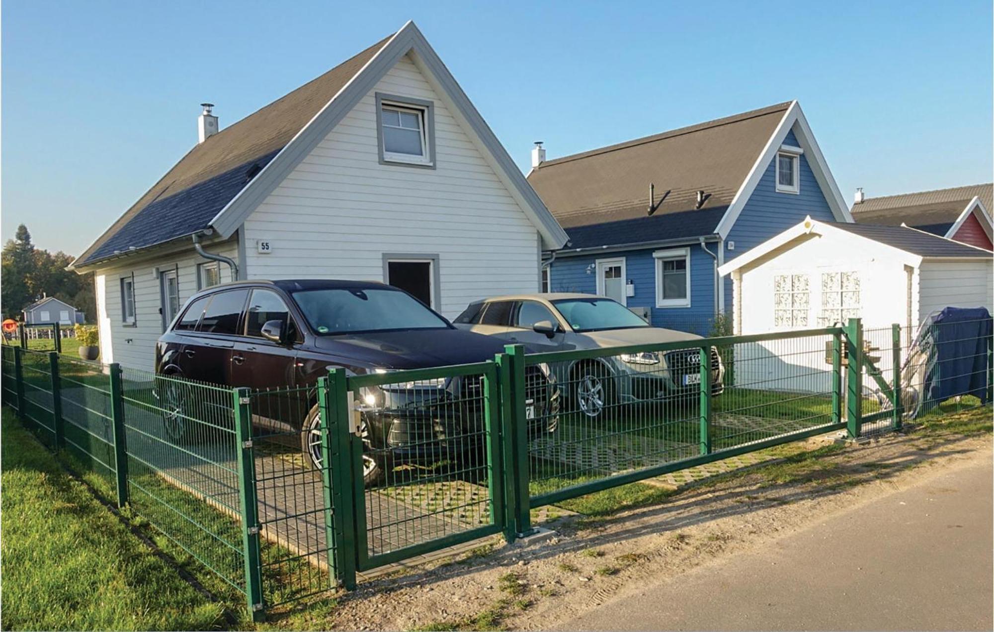 Stunning home in Zerpenschleuse with 2 Bedrooms&WiFi Exterior foto